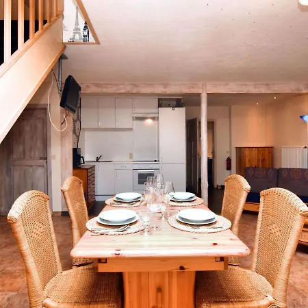 בית נופש In St Vith With Terrace